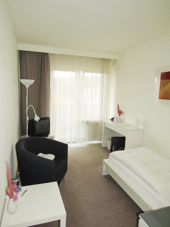 Hotel & Restaurant Die Linde Wangen  Rum bild