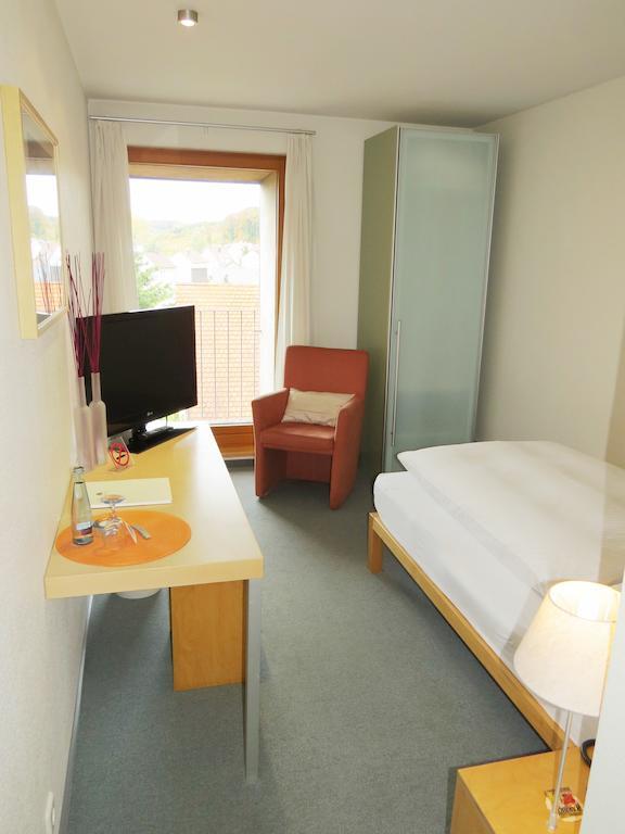 Hotel & Restaurant Die Linde Wangen  Rum bild